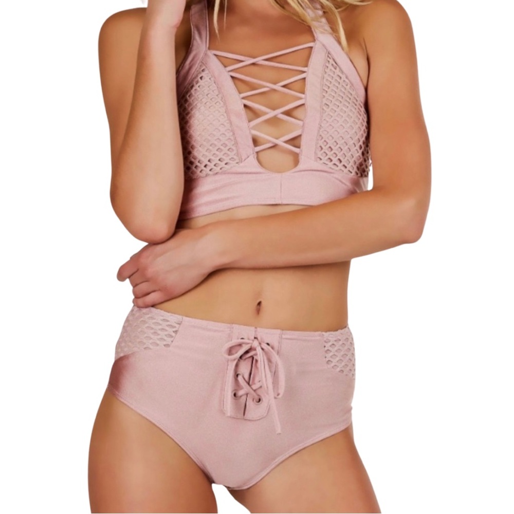 High waisted bikini